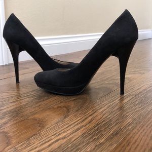 Zara Black Suede Pumps